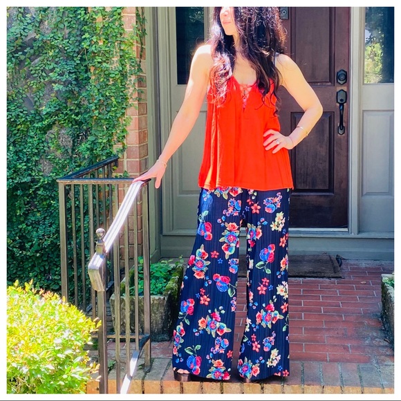 ✨LAST ONE ✨PARIS✨Floral pleated wide leg pants - Picture 7 of 7